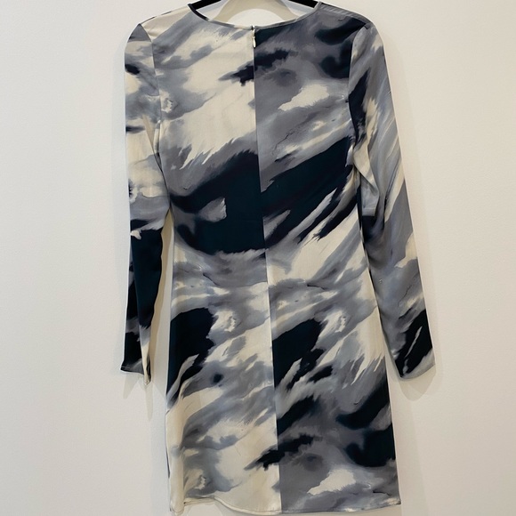 Josephine Dress - Picture 2 of 4